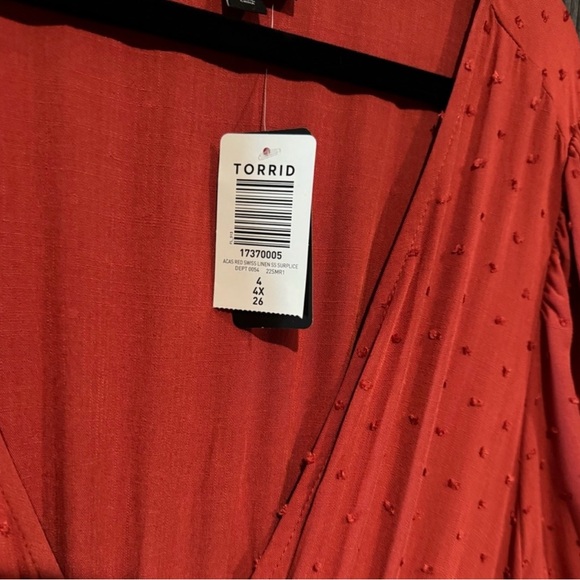 Torrid Midi Swiss Surplice Dress Size 4X Spice Color New - Picture 15 of 15